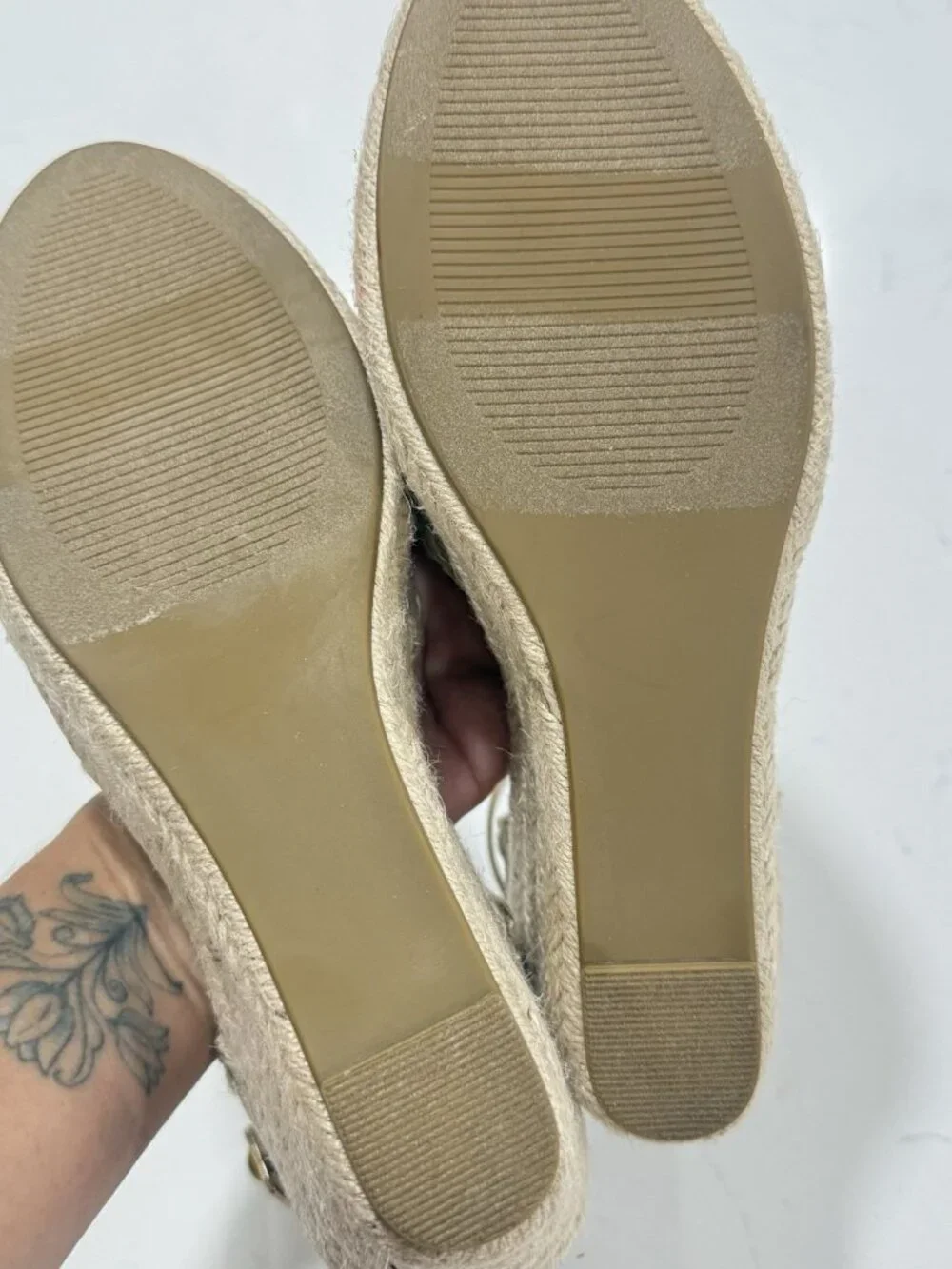 Draper James Tan Canvas Jut Espadrille Wedges Size 8.5 Ankle Wrap Coastal Summer